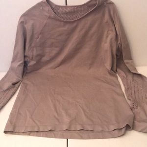 Fabletics Longsleeve Shirt